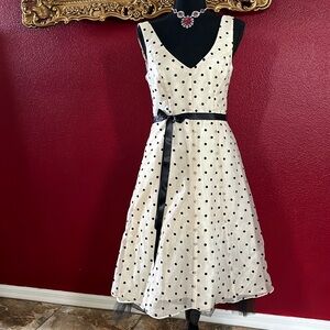CITY cream with black dots cocktail dress mid shin size 5/6
